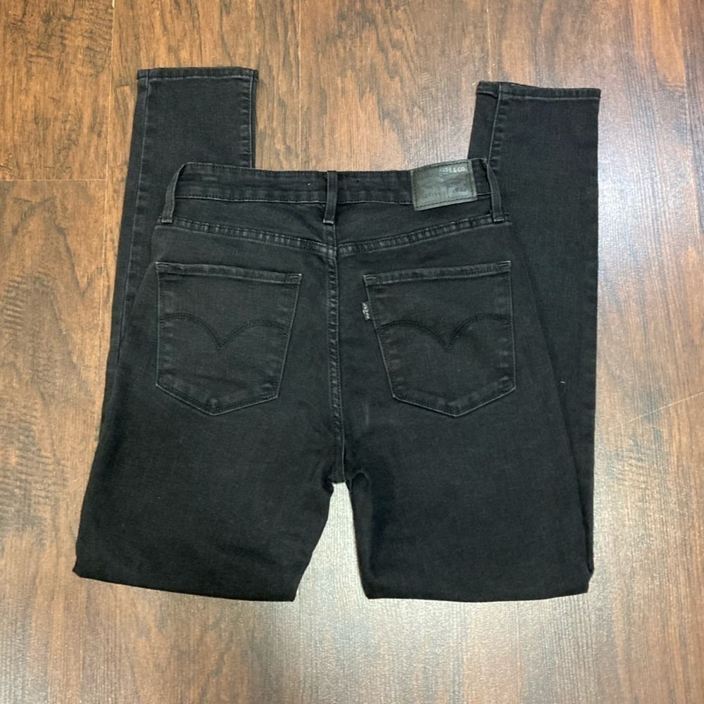 LEVIS 721 High Rise  Skinny Jeans in like new condition size 28 - Picture 10 of 16